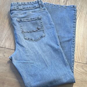 Maurices Light Blue Mid Rise Straight Leg Women's Jeans